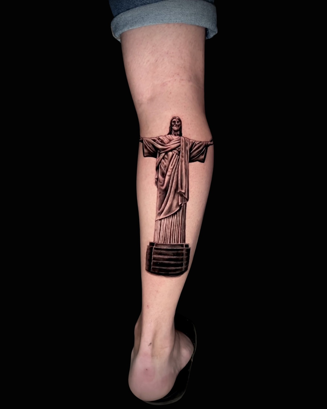 Tatuaj portofoliu https://cdn.213tattoo.ro/33.jpeg