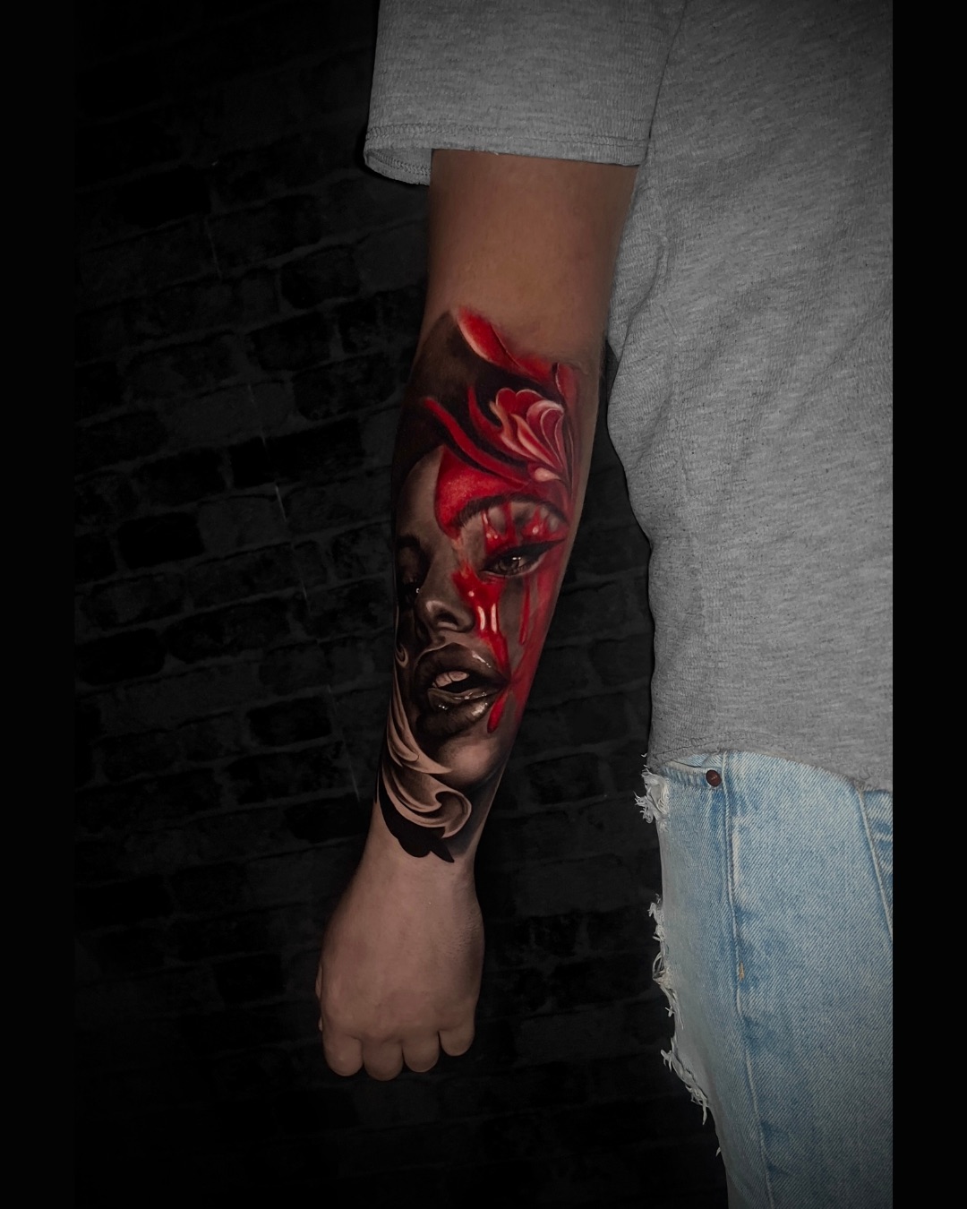 Tatuaj portofoliu https://cdn.213tattoo.ro/42.jpeg